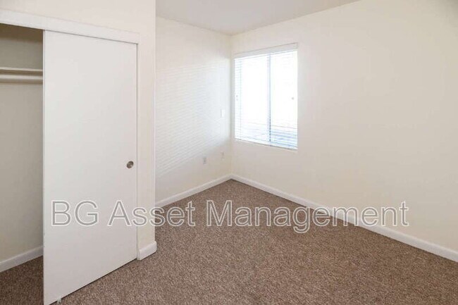 Building Photo - 1459 MacArthur Blvd