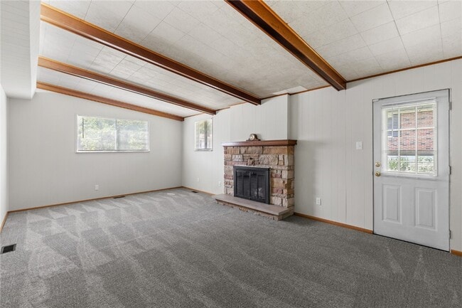 Building Photo - 1001 Schulte Rd