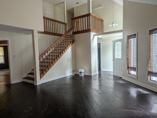 Building Photo - 520 Shadyside Ave
