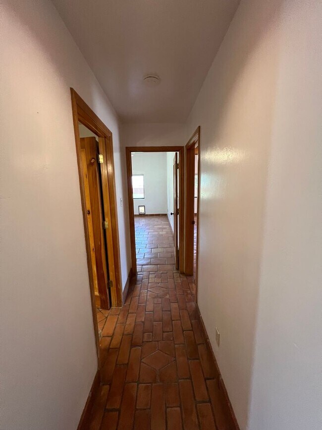 Building Photo - UNIQUE HOME ON ACREAGE!