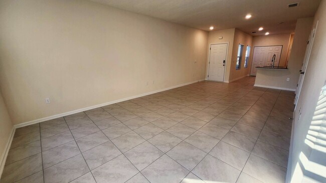 Building Photo - 365 Coastline Wy