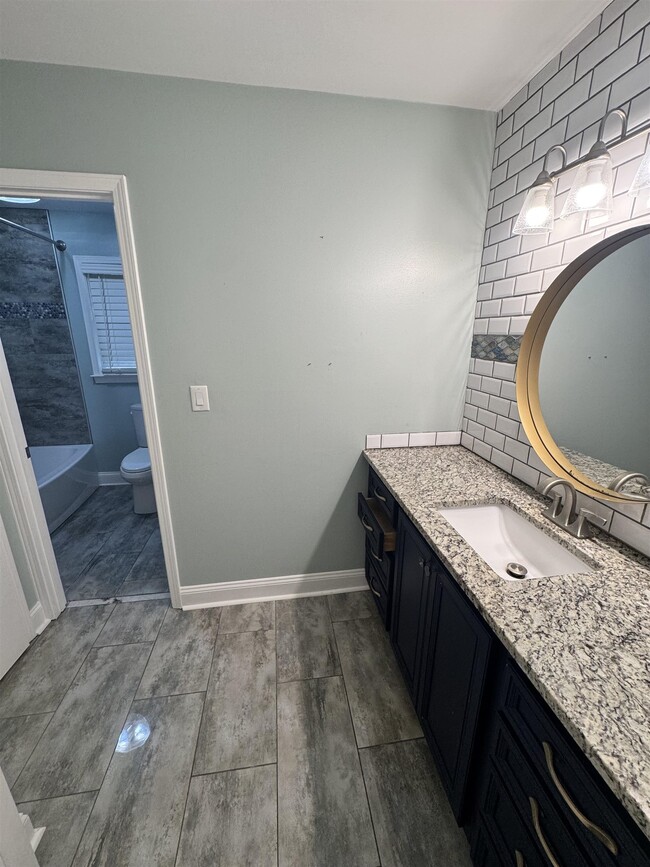 Building Photo - 8539 Fox Heather Cove