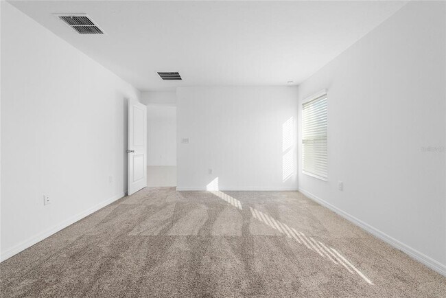 Building Photo - 338 Rustic Rail Dr