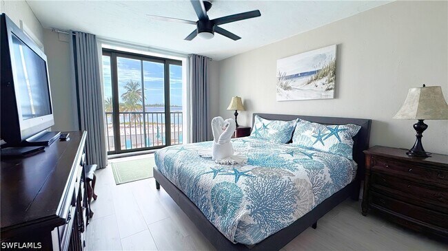 Building Photo - 8400 Estero Blvd