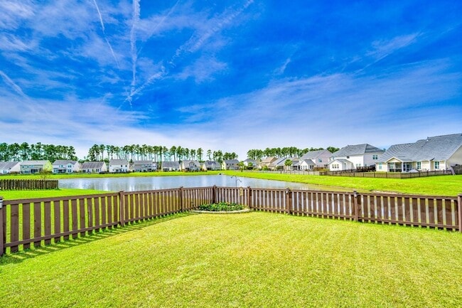 Building Photo - 430 Spectrum Rd