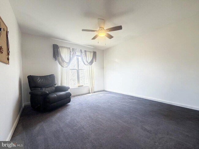 Building Photo - 1703 Aldin Ct