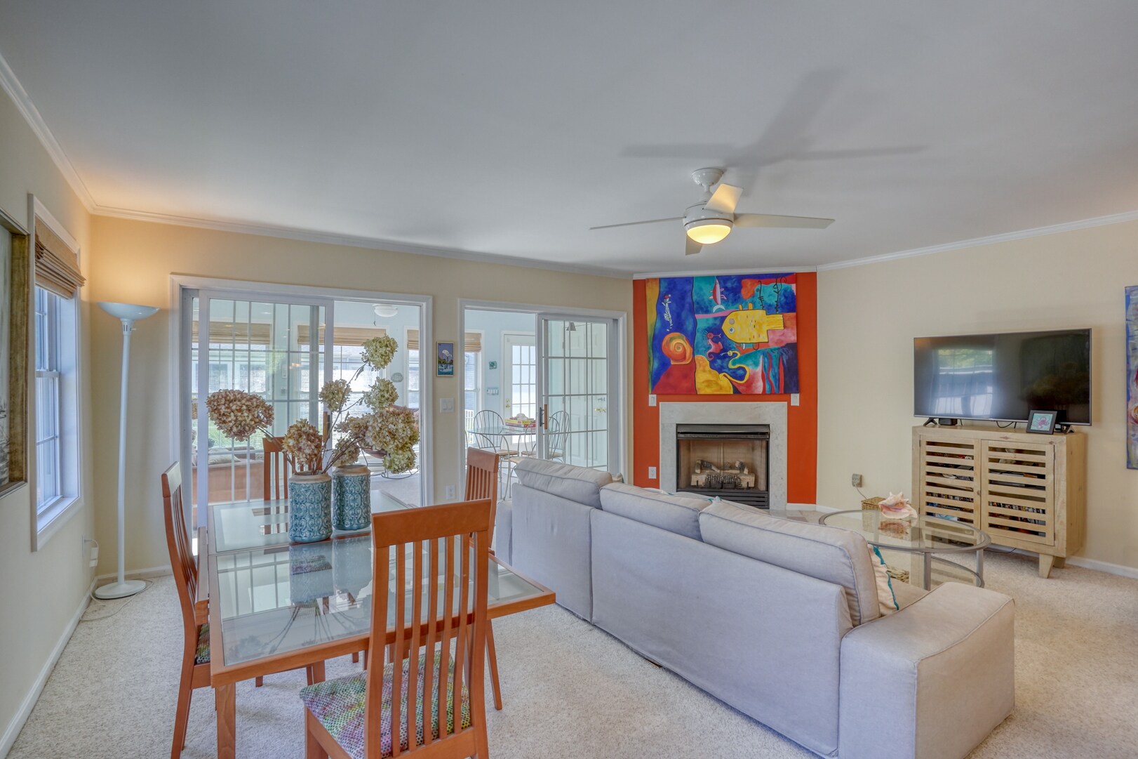 Living Space - 320 Blue Heron Dr