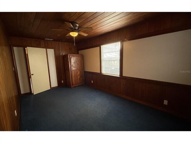 Building Photo - 13725 10th St