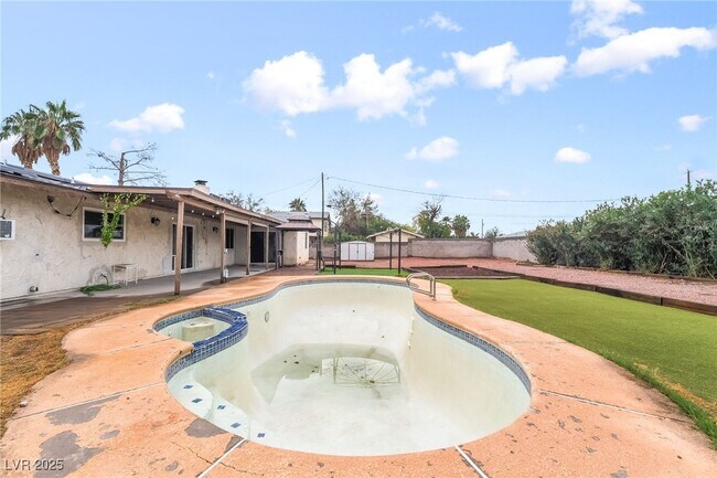 Building Photo - 2275 Covey Ln