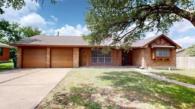 Building Photo - 302 Laurel St