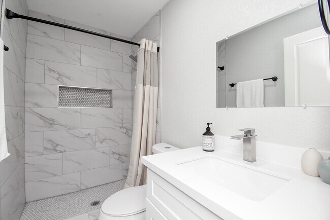 Building Photo - 12435 Shepherds Ridge Dr