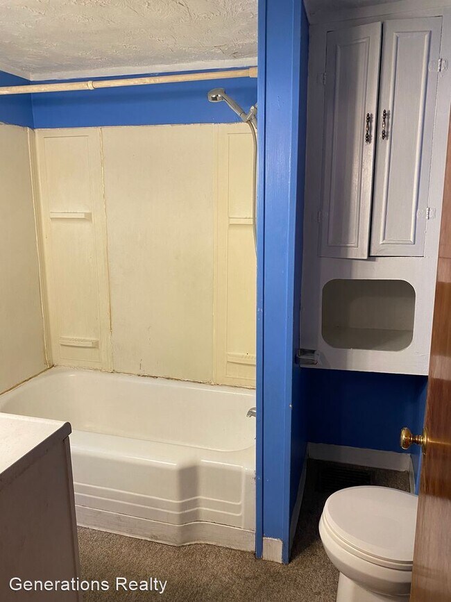 Building Photo - 2 br, 1 bath House - 542 Pearl Street