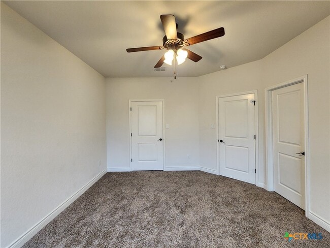 Building Photo - 340 Untermaier St