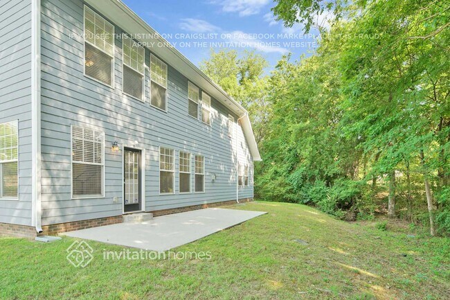 Building Photo - 10412 Rocky Ford Club Rd