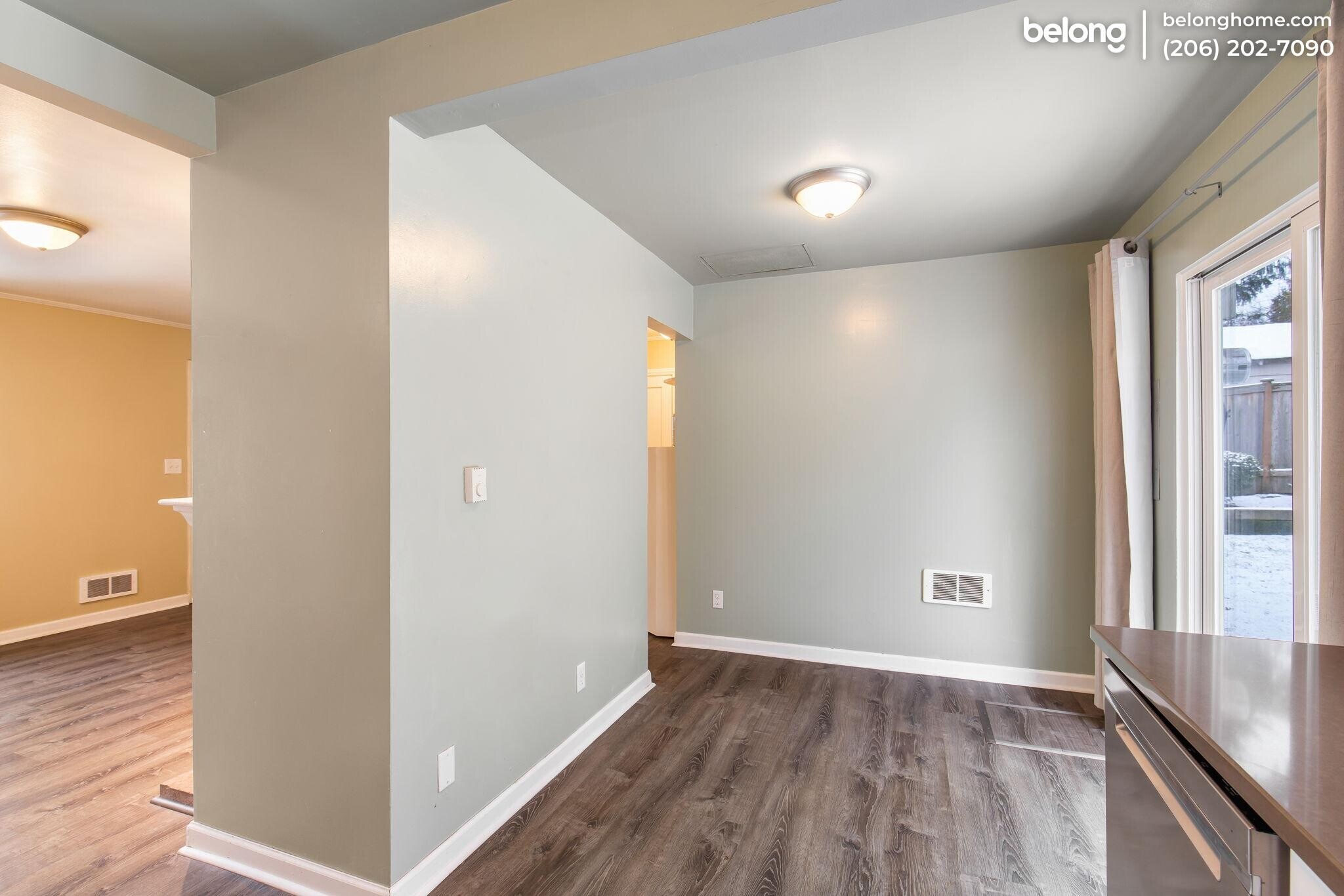 Building Photo - 9807 32nd Ave SW