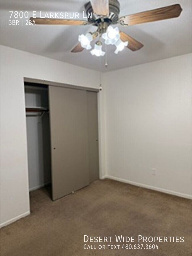 Building Photo - 7800 E Larkspur Ln