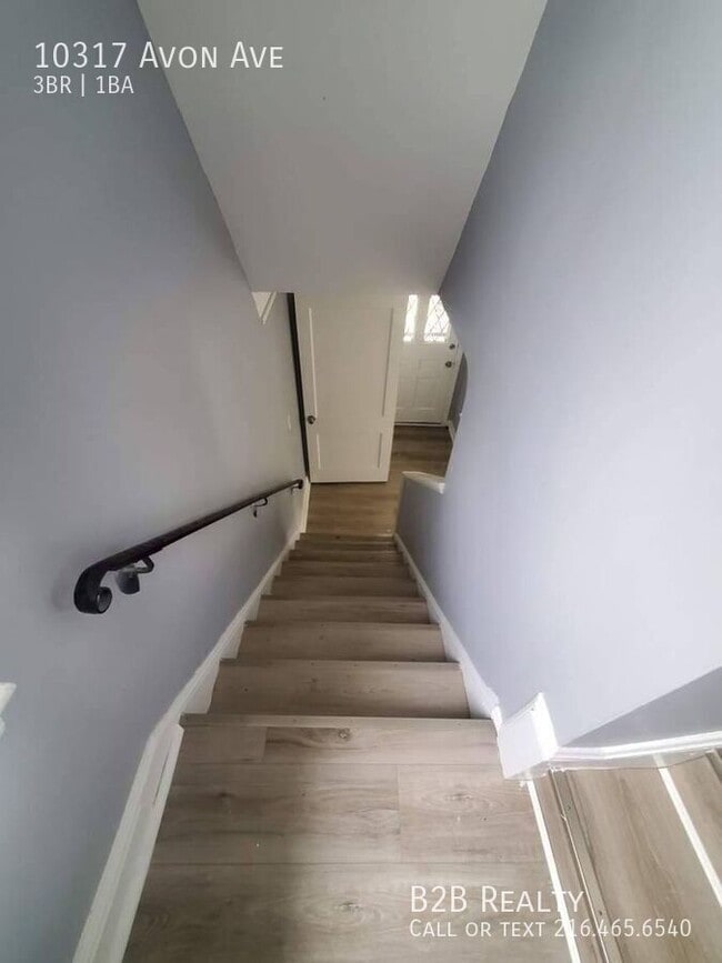 Building Photo - 10317 Avon Ave