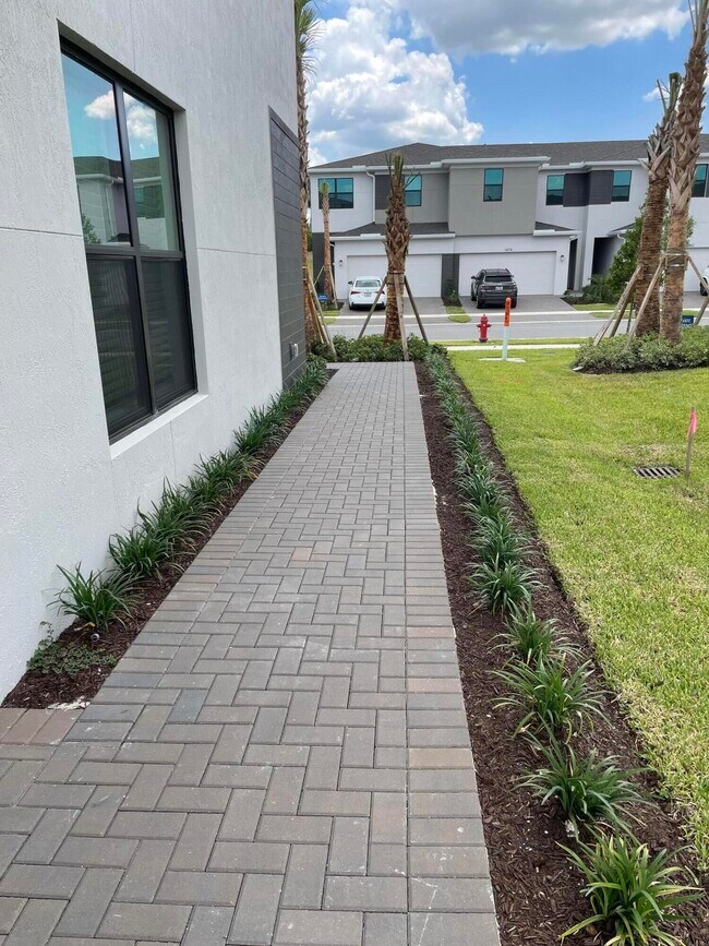 Building Photo - 14167 SW Solange St