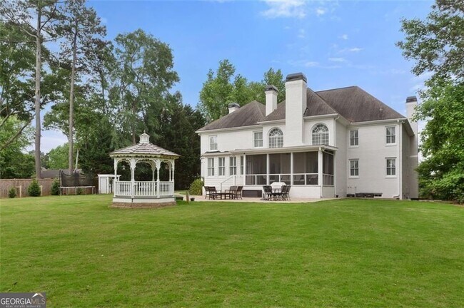 Building Photo - 415 Lyerly Pointe