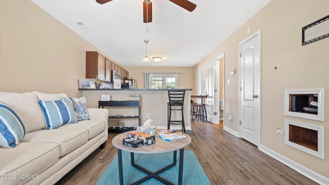 Building Photo - 307 Glen Cannon Drive