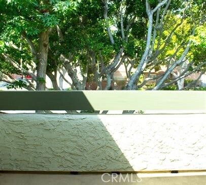 Building Photo - 4900 Overland Ave