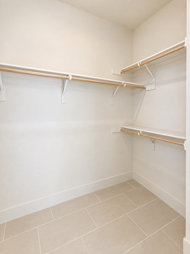 Building Photo - 9804 Seawind Wy