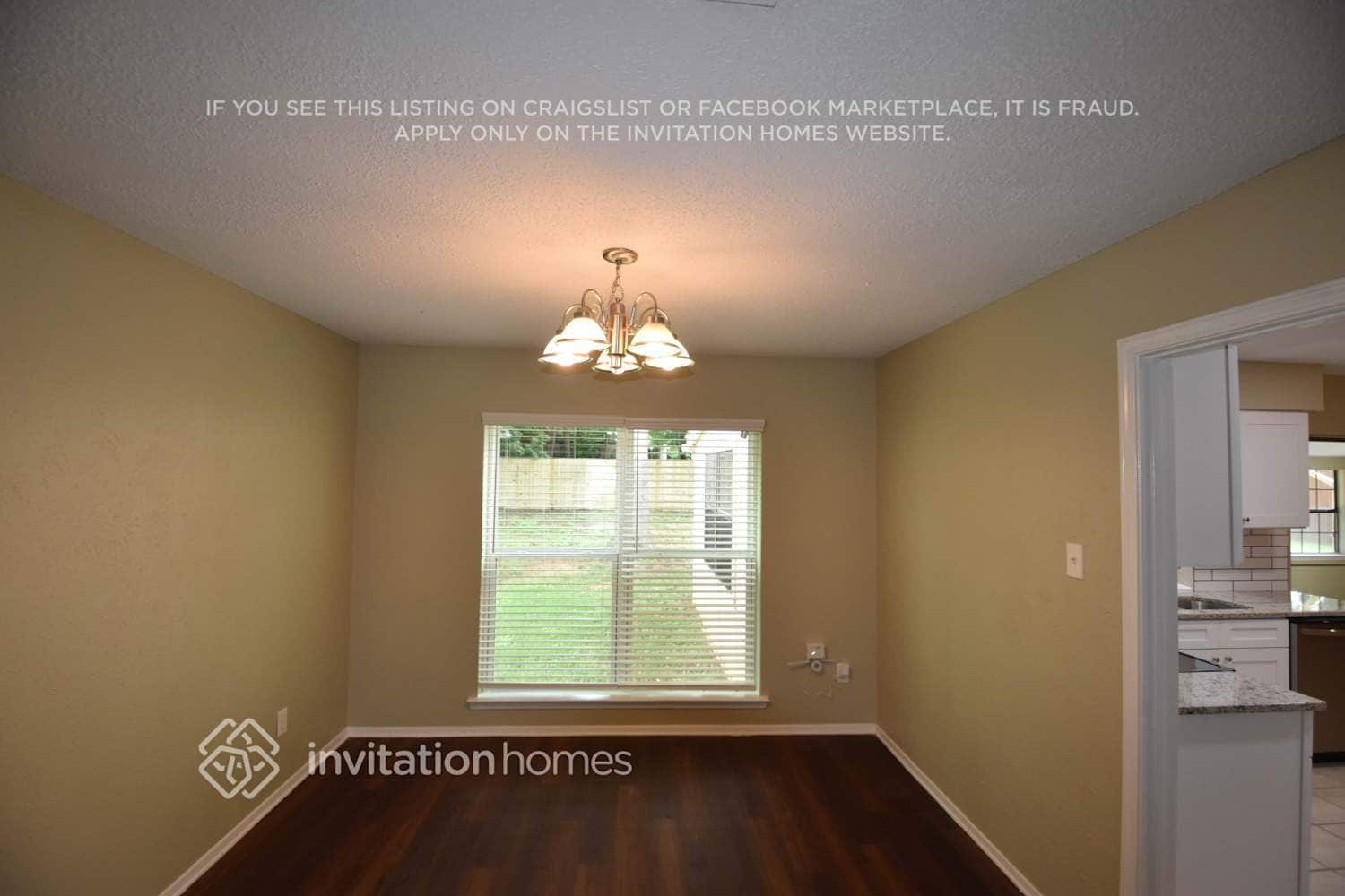 Building Photo - 3921 Willow Run Dr