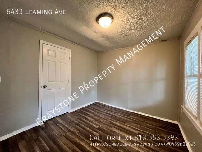 Building Photo - 5433 Leaming Ave