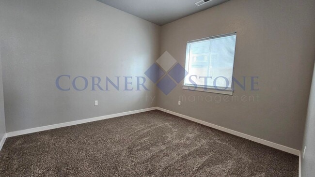 Building Photo - Fantastic Home With No Back Neighbors!