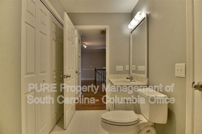 Building Photo - 803 New Brookland Pl