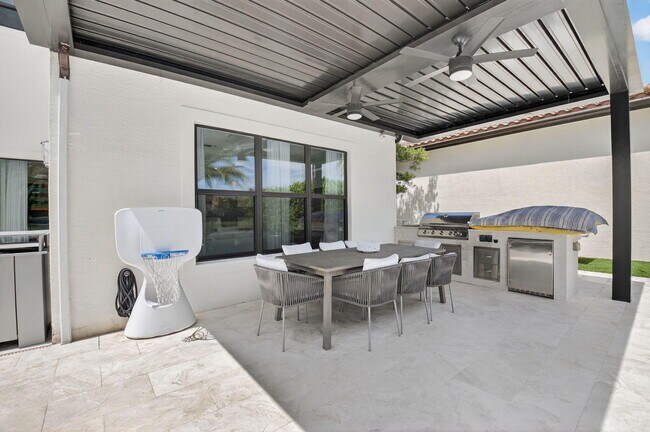 Building Photo - 16726 Picardy Way