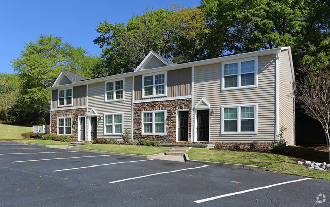 Building Photo - Highland Place Townhomes