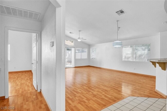 Building Photo - 9740 Bootstrap
