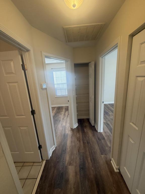 Building Photo - 260 McKendree Ln