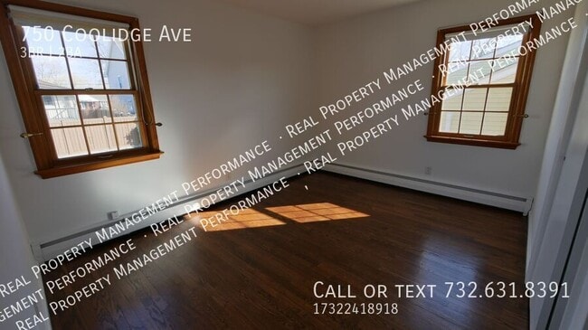 Building Photo - 750 Coolidge Ave