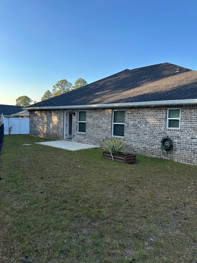 Building Photo - 7299 Gordon Evans Rd