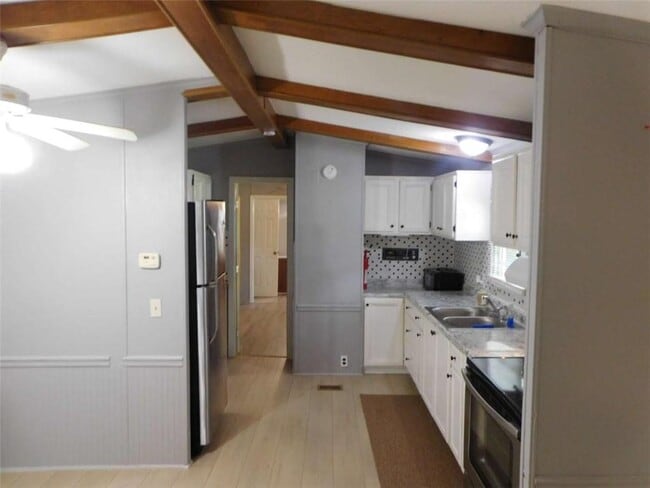 Building Photo - 416 Blueberry Ct