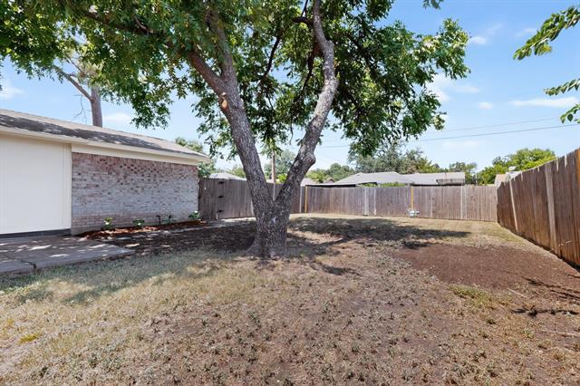 Building Photo - 1717 Japonica Ln
