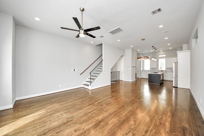 Building Photo - 1265A Bonner St