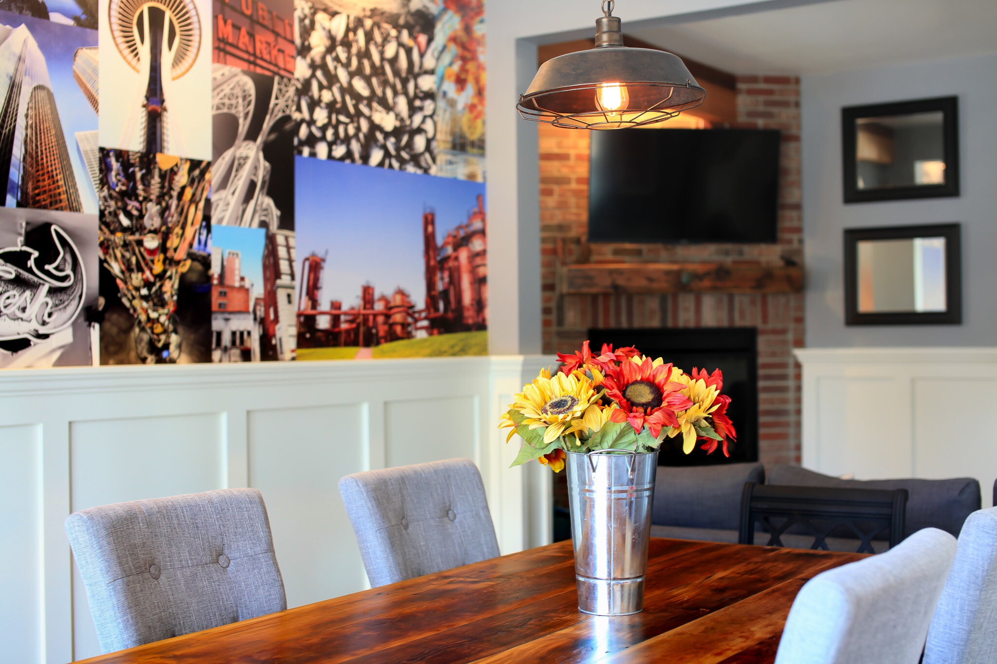 Building Photo - 337 NE 54th St