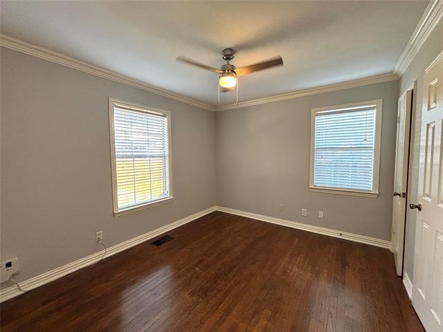 Building Photo - 3933 Park Ln