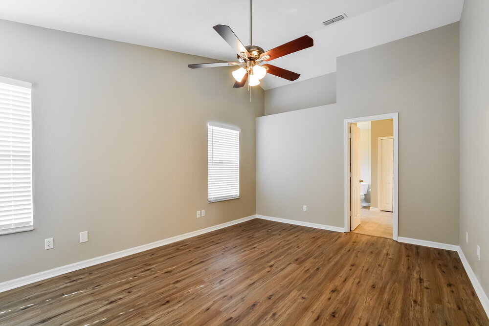Building Photo - 2850 Surf Dr