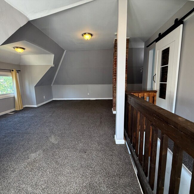 Building Photo - 151 Calvert Ave