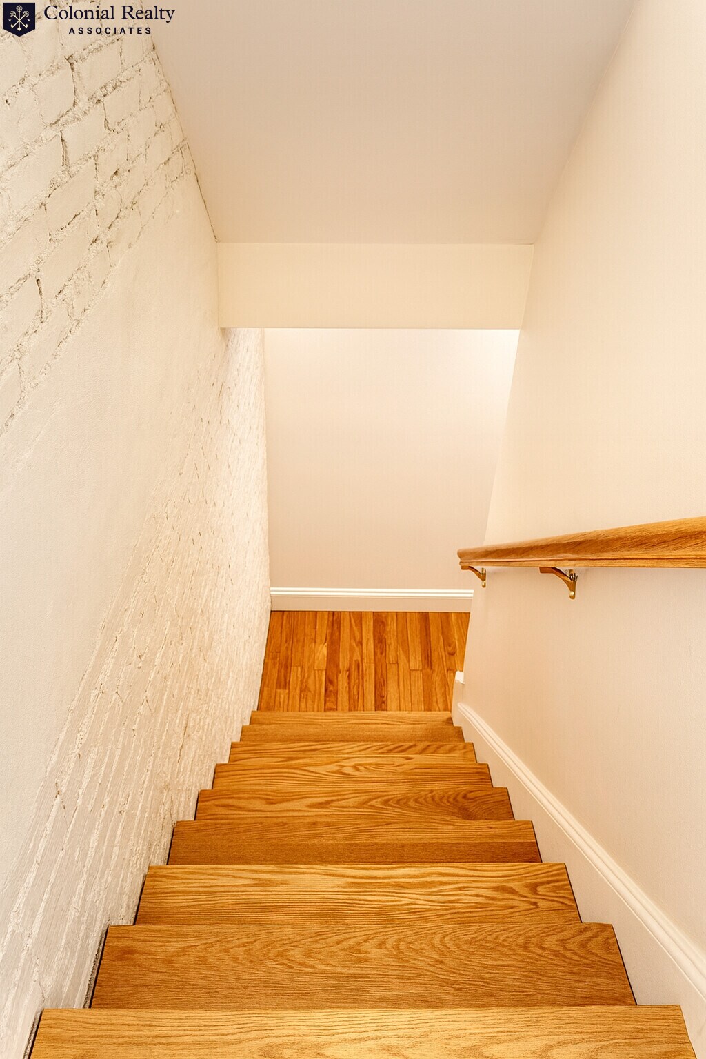 Building Photo - 10 Strathmore Rd