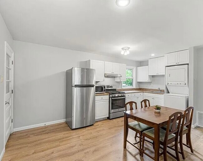 Building Photo - 284 Ramsey Ln