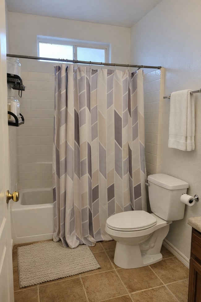 Building Photo - 1391 Espejo Ct