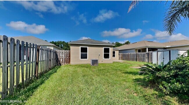 Building Photo - 11907 Alexandra Dr