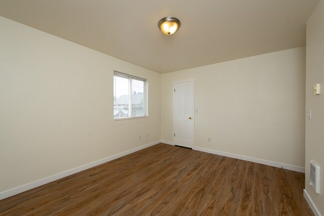 Building Photo - Beautifully Updated Seattle Home – 3 Bed, ...