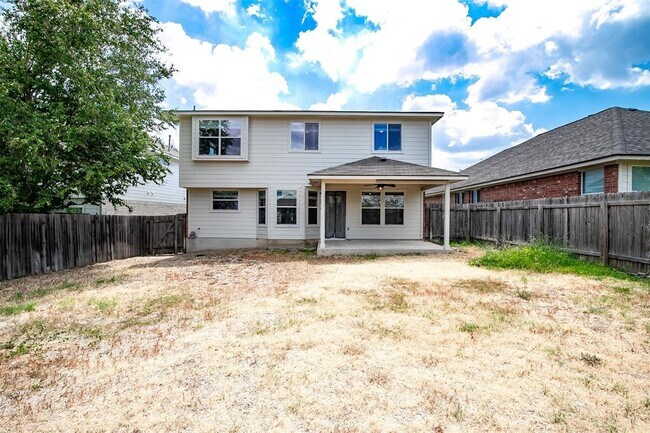 Building Photo - 11116 Los Comancheros Rd