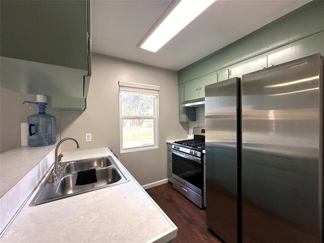 Building Photo - 2500 Biggs Dr